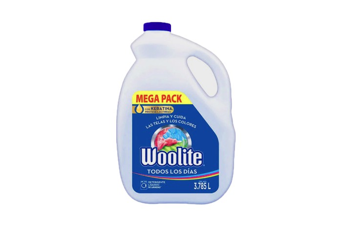 DETERGENTE LIQUIDO WOOLITE 3785 ML